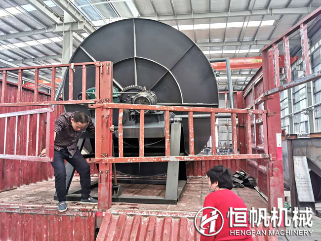 大連圓盤(pán)造粒機(jī)