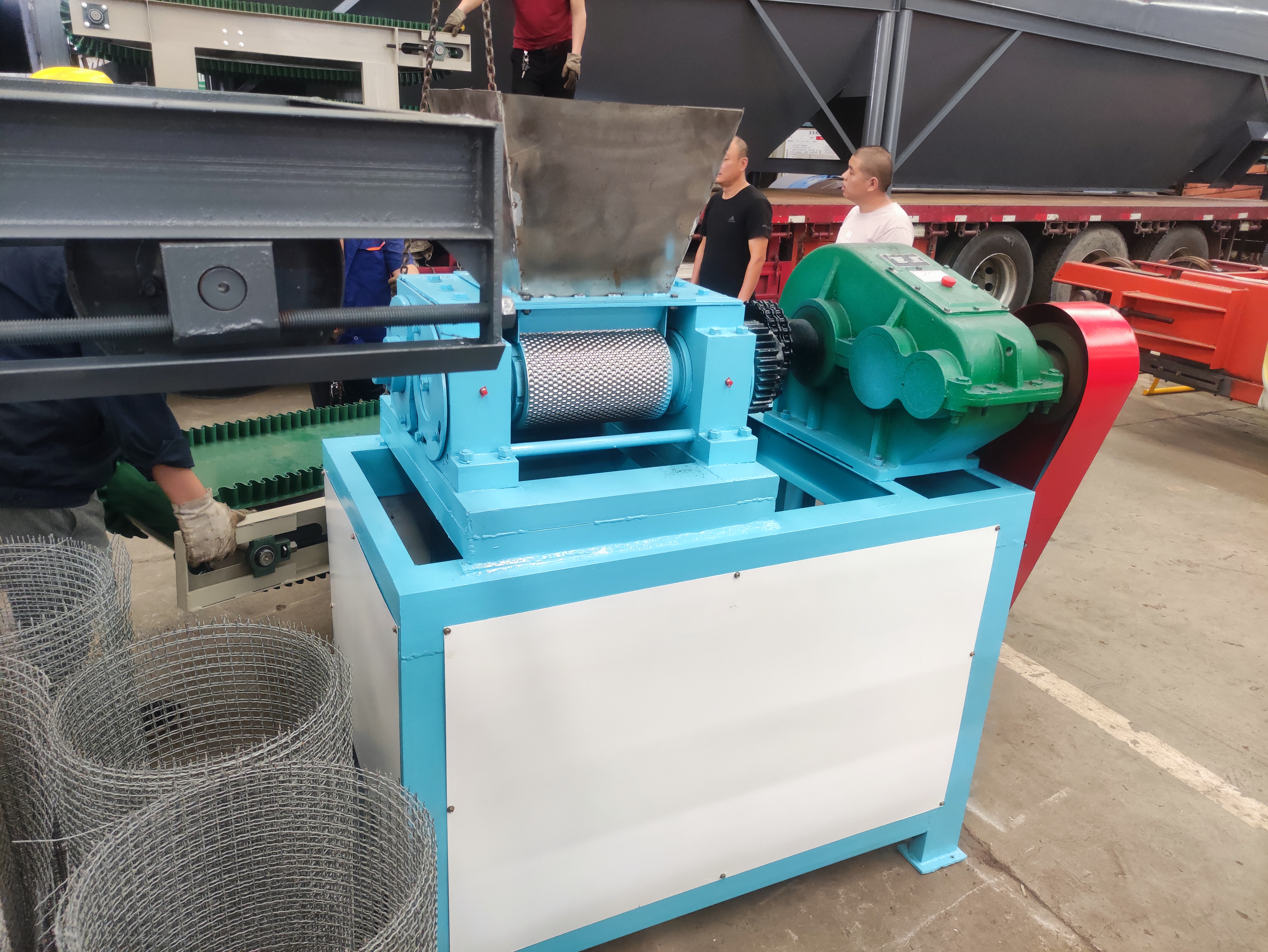 擠壓造粒機的優(yōu)勢在哪里？(圖1)